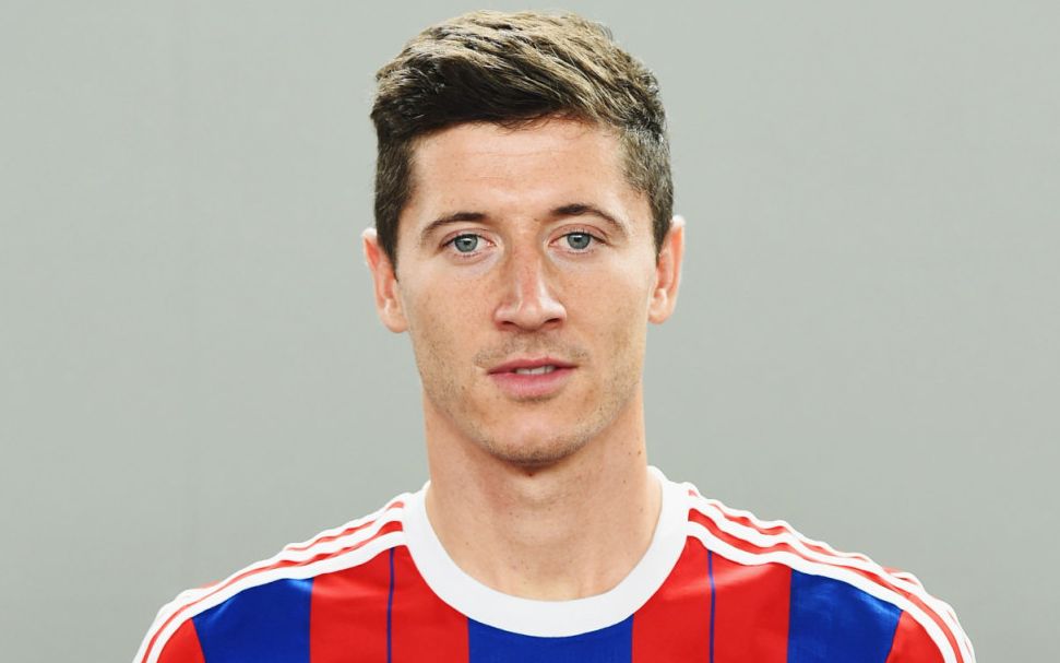 董路：足协准备在4个国家设置球员海外中心，类似鲁能巴西基地（董路透露：足协计划在四国设立球员海外中心，参照鲁能巴西基地）