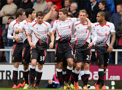 火箭3连败把攻守打没了！无突破无三分，2将影响防守，急需控卫！