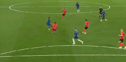 米体：国米想让邓弗里斯在意超杯半决赛对阵博洛尼亚时复出（米体：国米盼邓弗里斯赶上意超杯半决赛对博洛尼亚复出）