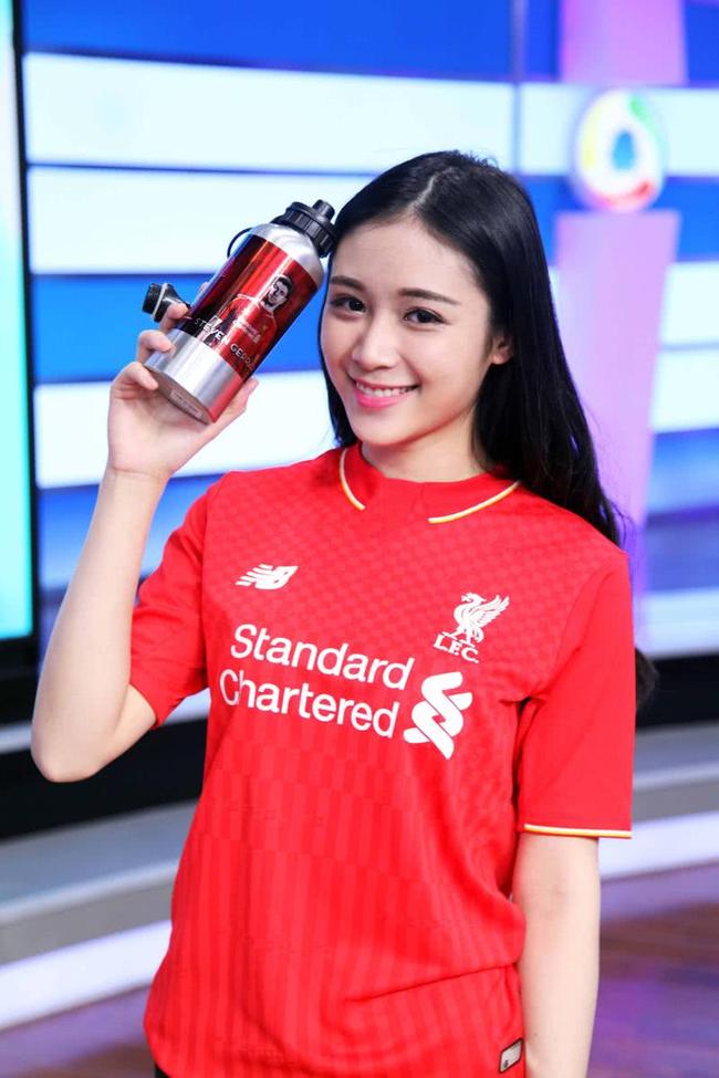 记者：努涅斯本可能在2020年加盟米兰，但最终被本菲卡签下（记者：努涅斯曾接近在2020年加盟米兰，最终由本菲卡完成签约）