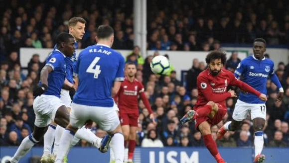 半场：国米0-0闷平比萨，劳塔罗、皮奇尼尼造险（半场战报：国米与比萨互交白卷，劳塔罗、皮奇尼尼多次威胁球门）