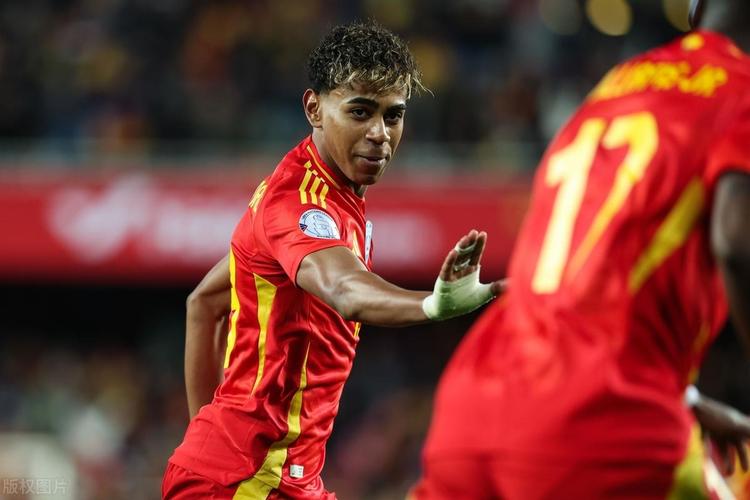 青花瓷韵 传承大美《少年三国志》616少年节庆典回顾