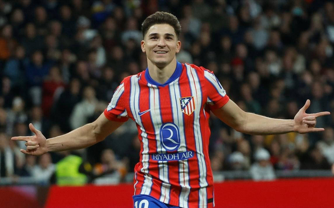 C罗亚冠二级首秀只踢半场