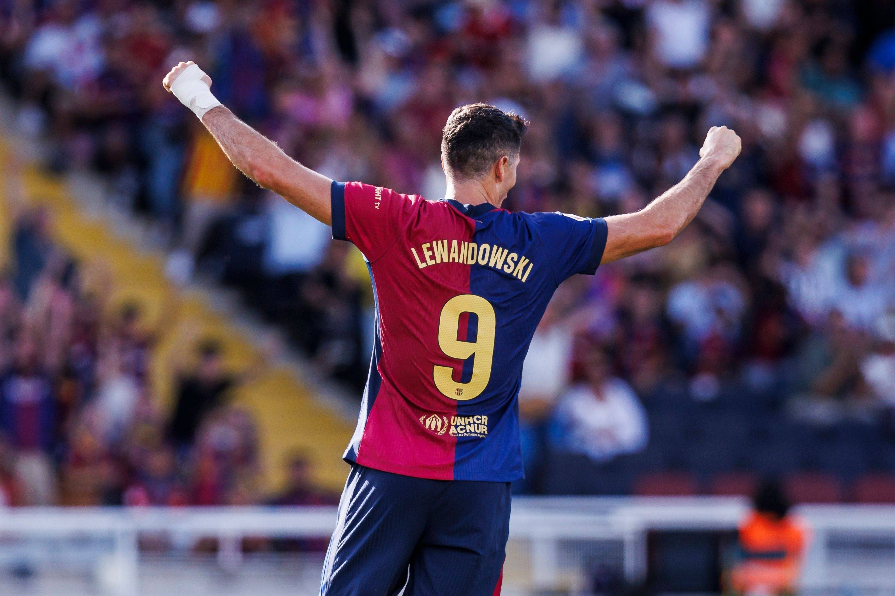 这节表现出色！杨瀚森2助攻&2篮板&造对手2次进攻犯规（单节高光！杨瀚森送出2助攻、摘下2篮板并造成对手2次进攻犯规）